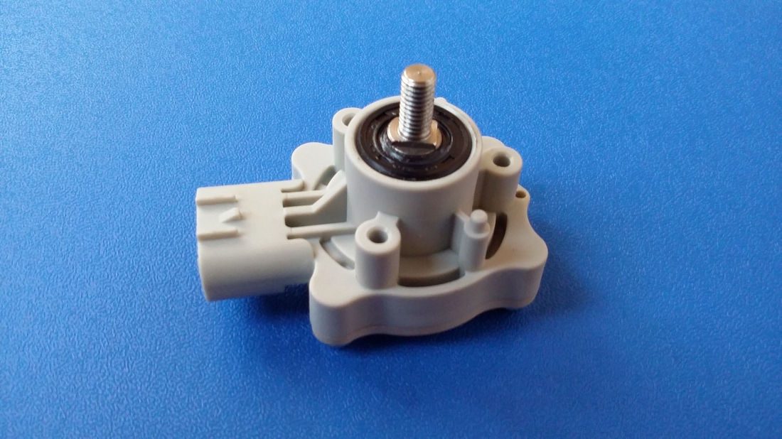 Датчик положения кузова Хонда Аккорд