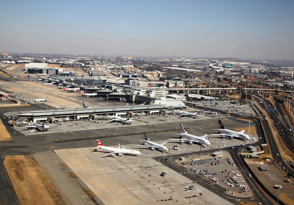 Аэропорт Экурхулени