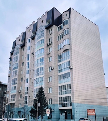 Жилой комплекс Crown House - это элитный кирпичный дом с подземным паркингом.