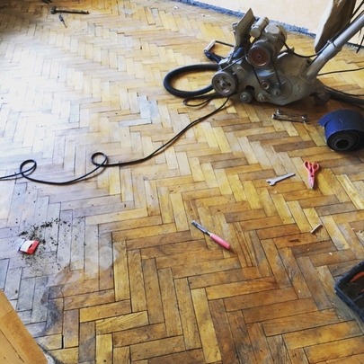 ciklevka i lakirovka parketa v spb